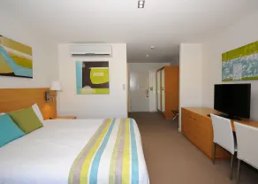 Ramada by Wyndham Hervey Bay - Room