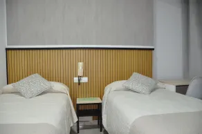 Hostal Ramón y Cajal - Chambre