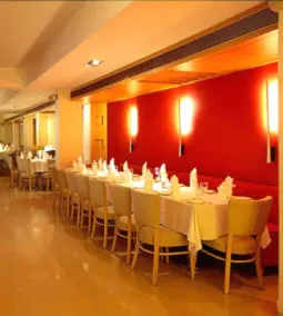 The Royal Orchid Hotel, Chembur - Restaurant