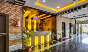 Itsy Hotels Galaxy Park - Reception