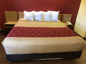 Econo Lodge London North - Chambre