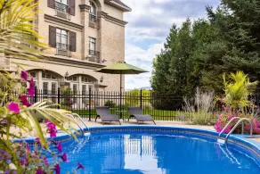 Hotel Vallea Bromont - Pool