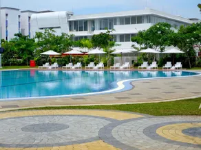 Nunia Inn Bandara Jakarta - Pool