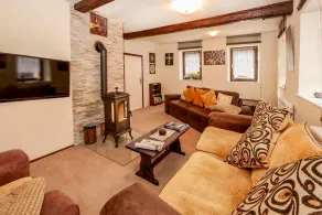 The Old Farmhouse - Quarto