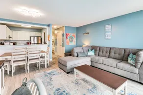 Kure Beach Condo w/ Panoramic Ocean Views! - Intérieur