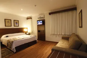 São Carlos Marklin Suítes - Room