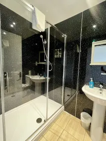 The Harbour Hotel - Bathroom