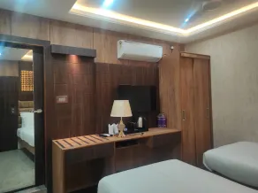 Hotel Aavas Inn - Room