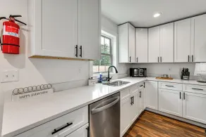 1 Mi to MGM Springfield: Cozy Winter Duplex! - Interiør