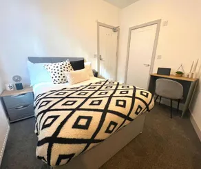 Darlington Suites by SA Stays - Room
