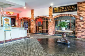 Clarion Hotel & Conference Center Ronkonkoma MacArthur Airport - Restaurant