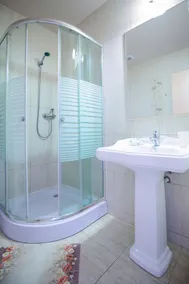 Stop Hotel - Bathroom