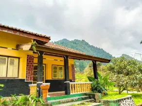 Nguntara Gati - Room
