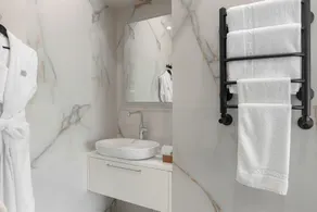 Almaty Hotel - Bathroom