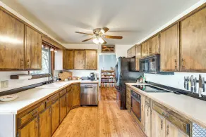 On-site Access to Spokane River: Home w/ Fire Pit! - Innvendig