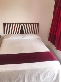 Hotel Esmeralda - Habitación