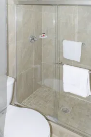 Travelodge by Wyndham Manhasset - Salle de bain