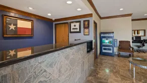 Best Western Regency Inn & Suites - Hall