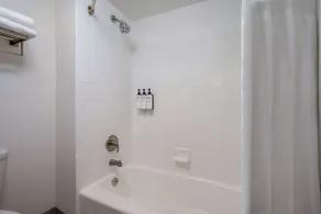 Wyndham Garden Columbia-Ft Jackson - Salle de bain