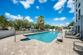Spark by Hilton Fort Myers - Basseng