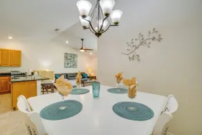Home w/ Easy Access to Beach & Fishermen's Village - Interiør