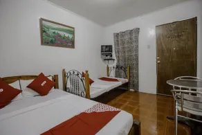 OYO 741 Sierra Travellers Inn - Chambre