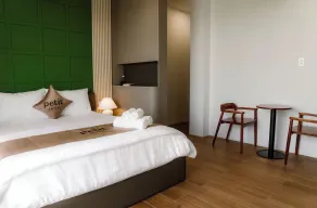 Petit Hotel - Zimmer
