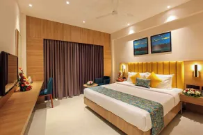 Park Residency Ayarkunnam - Room