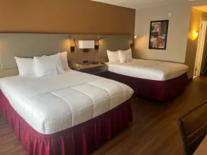 Clarion Hotel & Conference Center Lansing West - Chambre