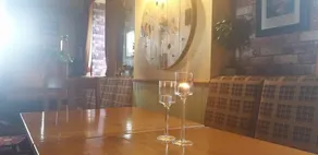 Usk And Railway Inn - Restaurant