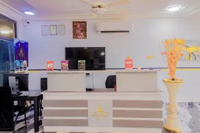 Golden Tower Hotel - Reception