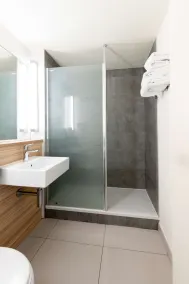 Hôtel Campanile Reims Ouest Tinqueux - Salle de bain