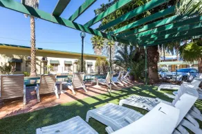 Elkira Court Motel - Pool