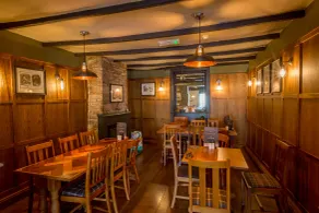 Howard Arms - Restaurant