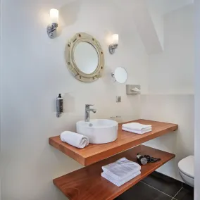 Logis Hotel Les Fuchsias - Bagno
