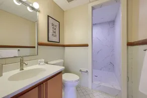 The Executive Suites and Events - Salle de bain