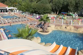 Camping La Pinède - Piscine