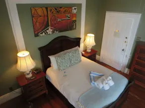 The Artist House - Room