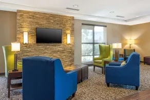 Comfort Inn & Suites At CrossPlex Village - Hall