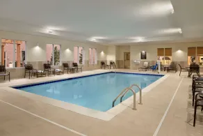 Homewood Suites by Hilton Kalamazoo-Portage - Pool