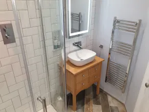 Lyndene - Salle de bain