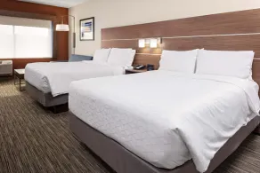 Holiday Inn Express & Suites - Madison by IHG - Værelse