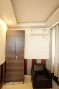 Hotel Aman Inn - Room