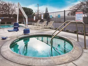 La Quinta by Wyndham Fresno Northwest - Piscine