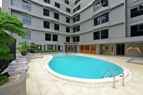 Oakwood Hotel & Residence Bangkok - Pool