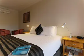 Eugenies Inverloch - Room
