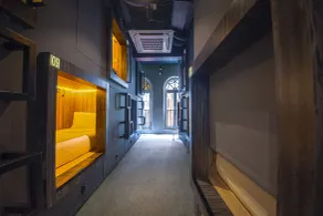 Cube Hostel - Habitación