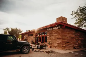 Dukes Slickrock Campground & RV Park - Restaurant