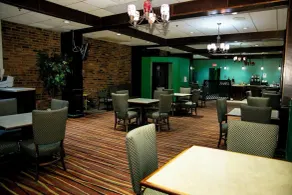Albany Plaza Hotel  - Restaurant