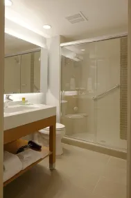 Hyatt Place Calgary Airport - Salle de bain